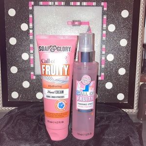 Soap & Glory body spritz and hand cream set